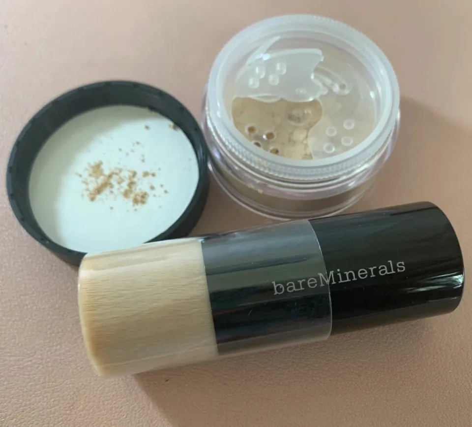 BareMinerals Blemish Rescue Skin Clearing Loose Powder Foundation Review